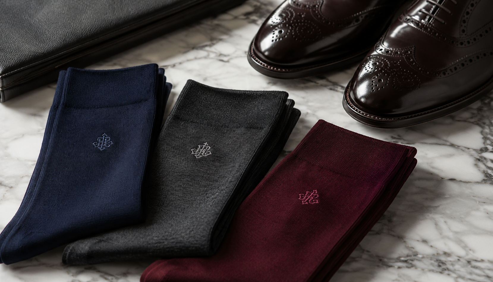 Custom Dress Socks With Logo: Complete 2026 Bulk Manufacturing Guide